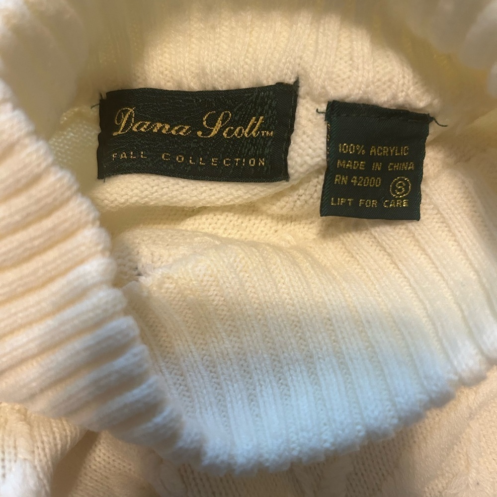 Dana Scott Sweater Cream Off White Floral Size Small - Picture 2 of 2